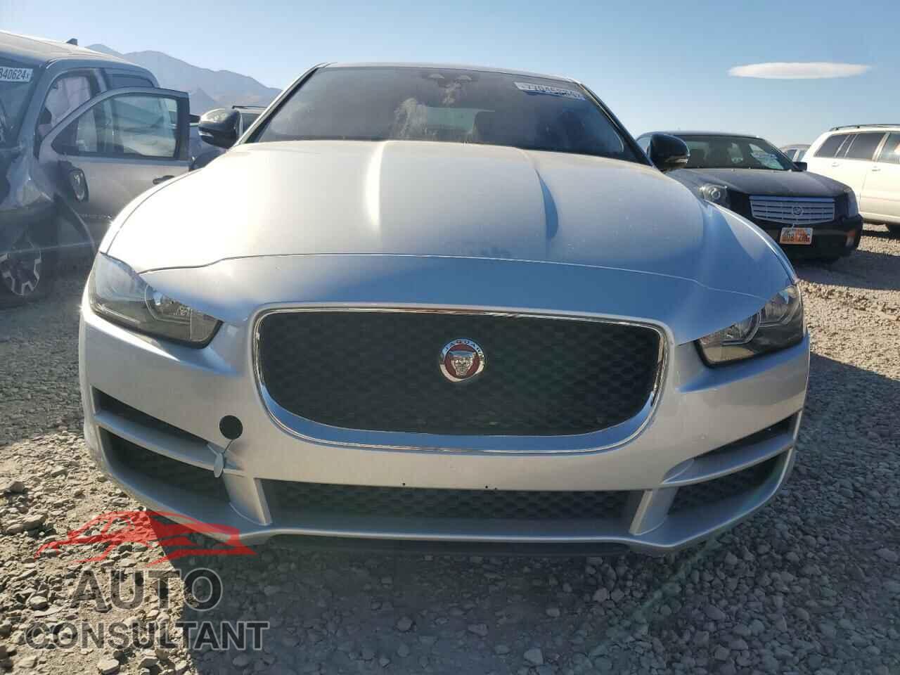 JAGUAR XE 2017 - SAJAS4BN3HA968437