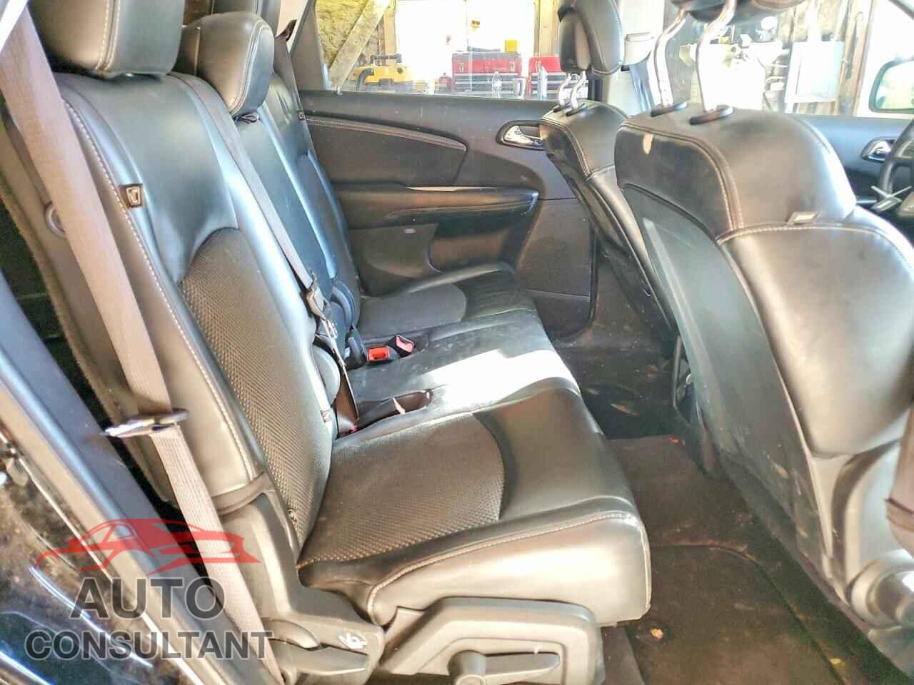 DODGE JOURNEY 2017 - 3C4PDCGG2HT696656