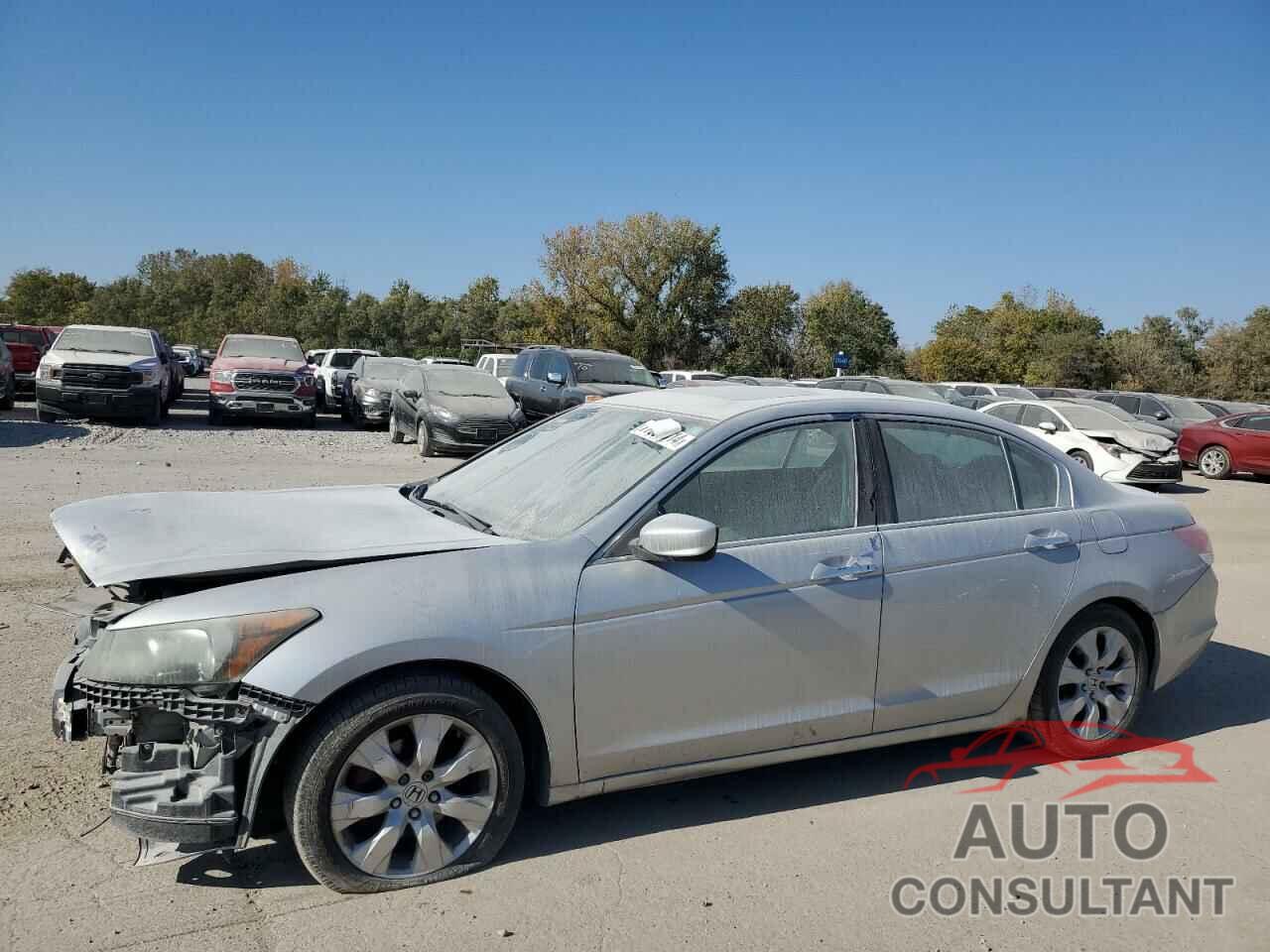 HONDA ACCORD 2010 - 1HGCP3F84AA003617