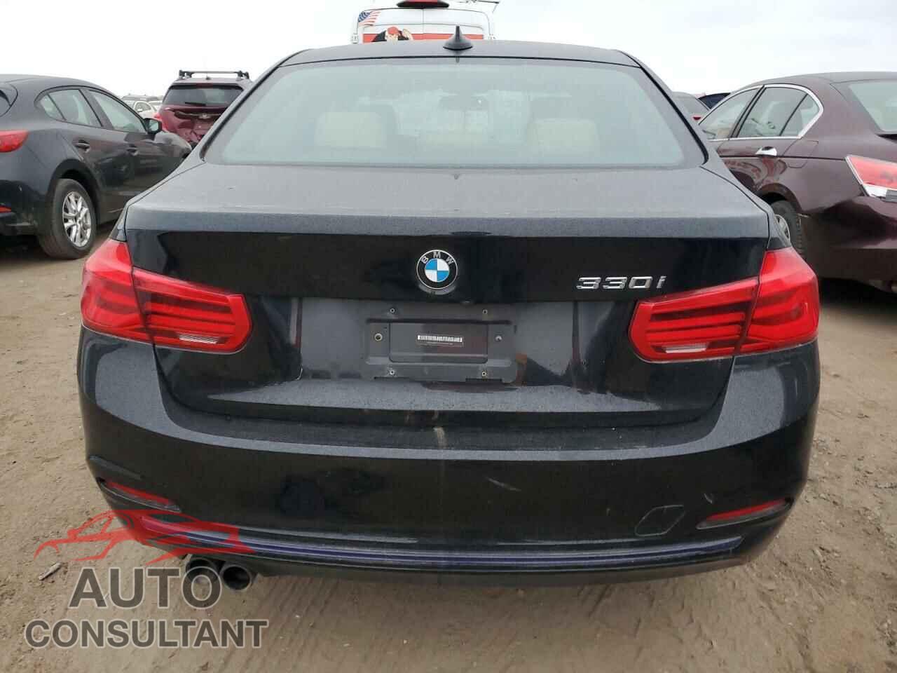 BMW 3 SERIES 2018 - WBA8B9G53JNU96755