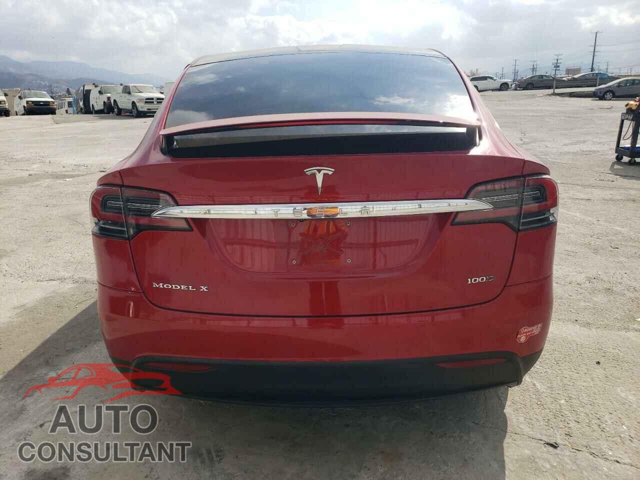 TESLA MODEL X 2017 - 5YJXCDE20HF060672