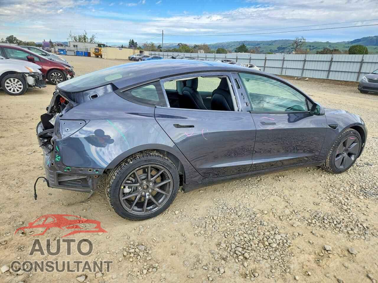 TESLA MODEL 3 2022 - 5YJ3E1EB6NF319930