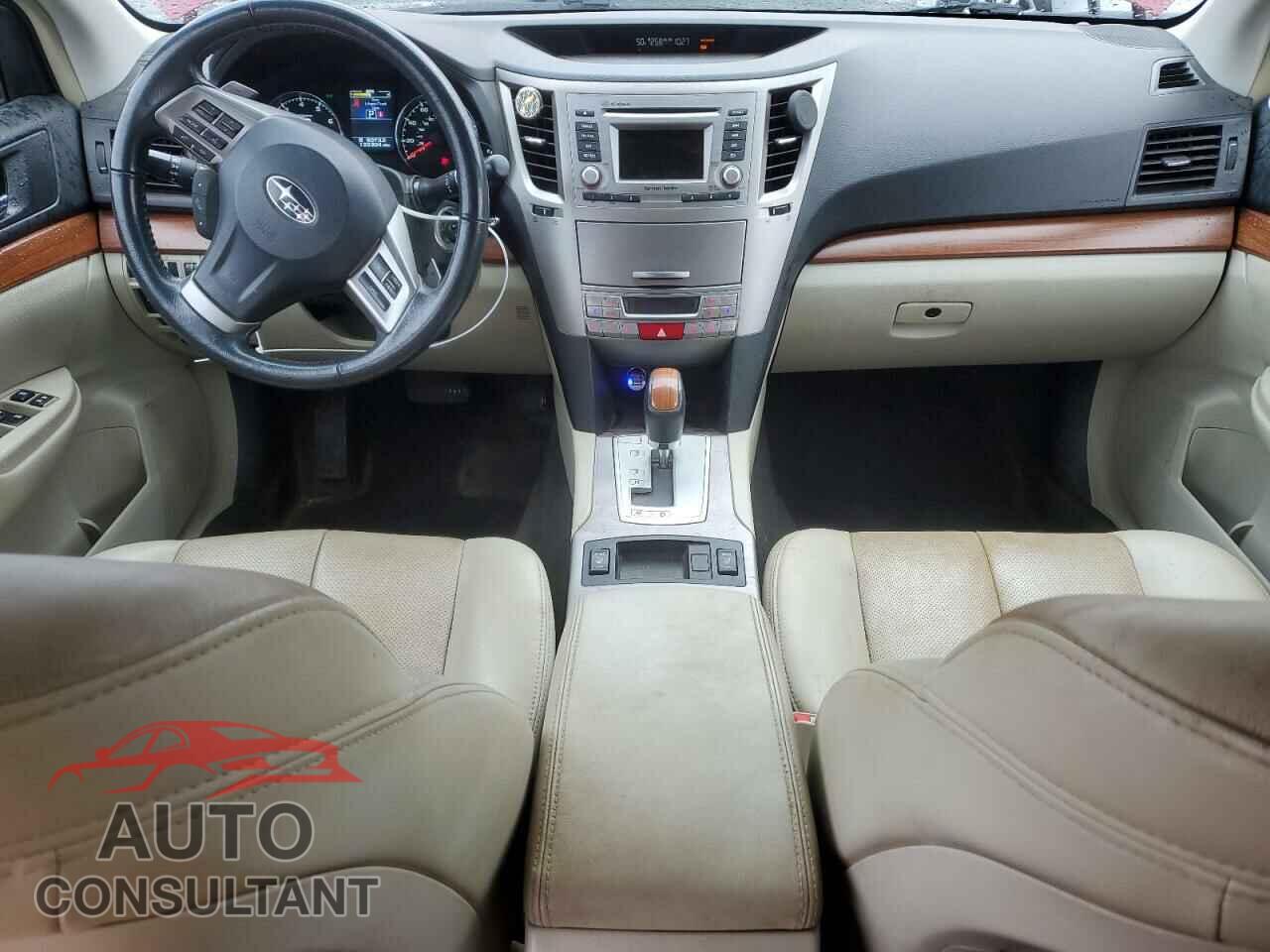 SUBARU OUTBACK 2014 - 4S4BRBLC3E3214336