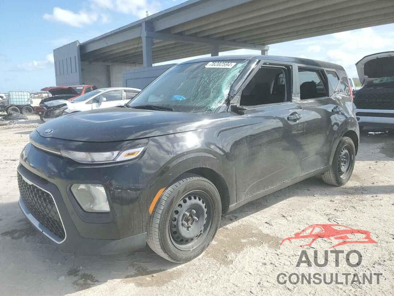 KIA SOUL 2021 - KNDJ23AU3M7137772