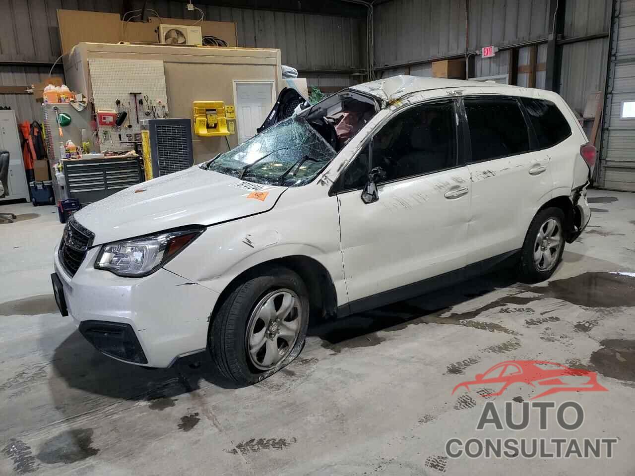 SUBARU FORESTER 2018 - JF2SJAAC9JG438305