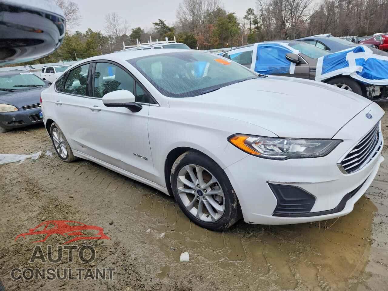FORD FUSION 2019 - 3FA6P0LU7KR222094