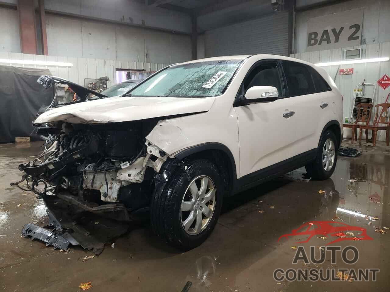 KIA SORENTO 2011 - 5XYKT3A17BG143789