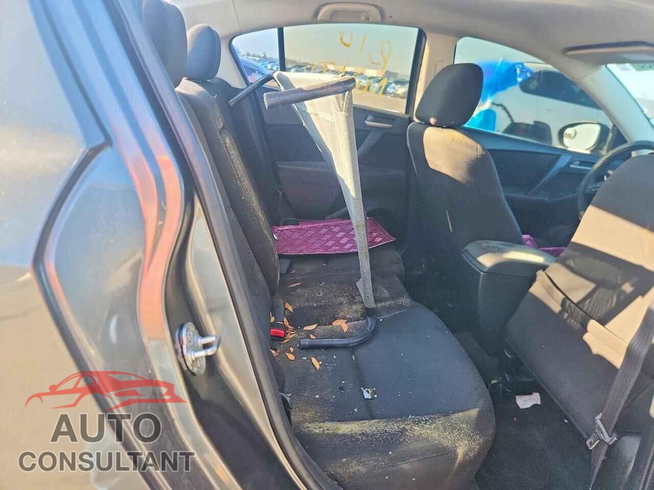 MAZDA 3 2011 - JM1BL1VF9B1496836