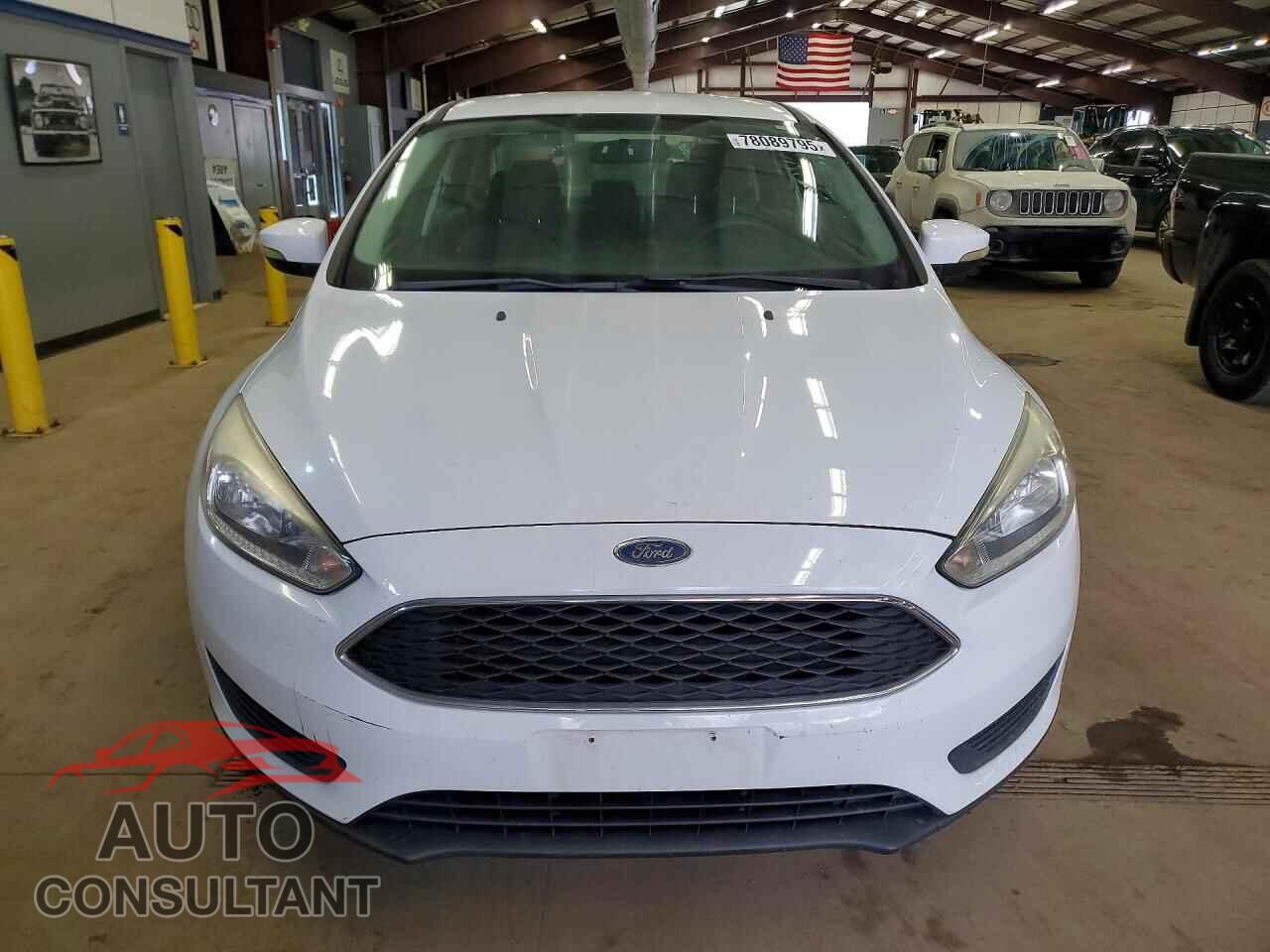 FORD FOCUS 2017 - 1FADP3F22HL216830