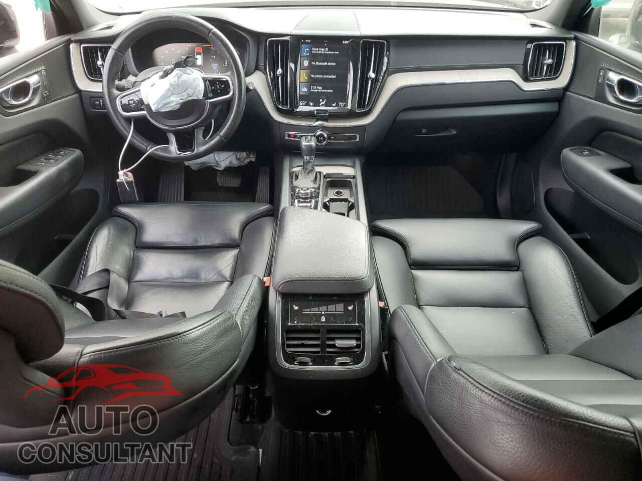 VOLVO XC60 2018 - LYVA22RL6JB106545