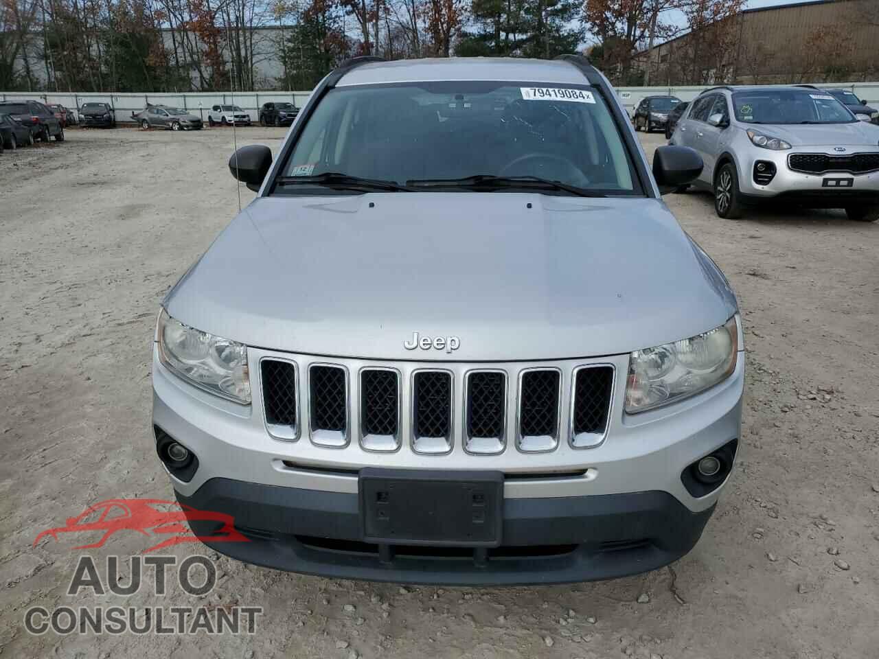JEEP COMPASS 2011 - 1J4NF1FB3BD134011