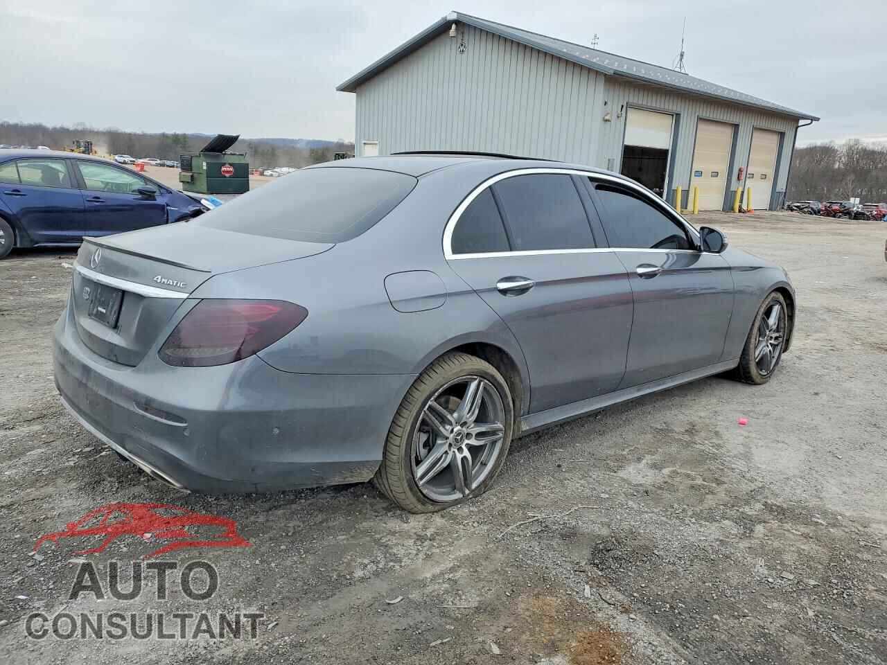 MERCEDES-BENZ E-CLASS 2019 - WDDZF4KB0KA595401