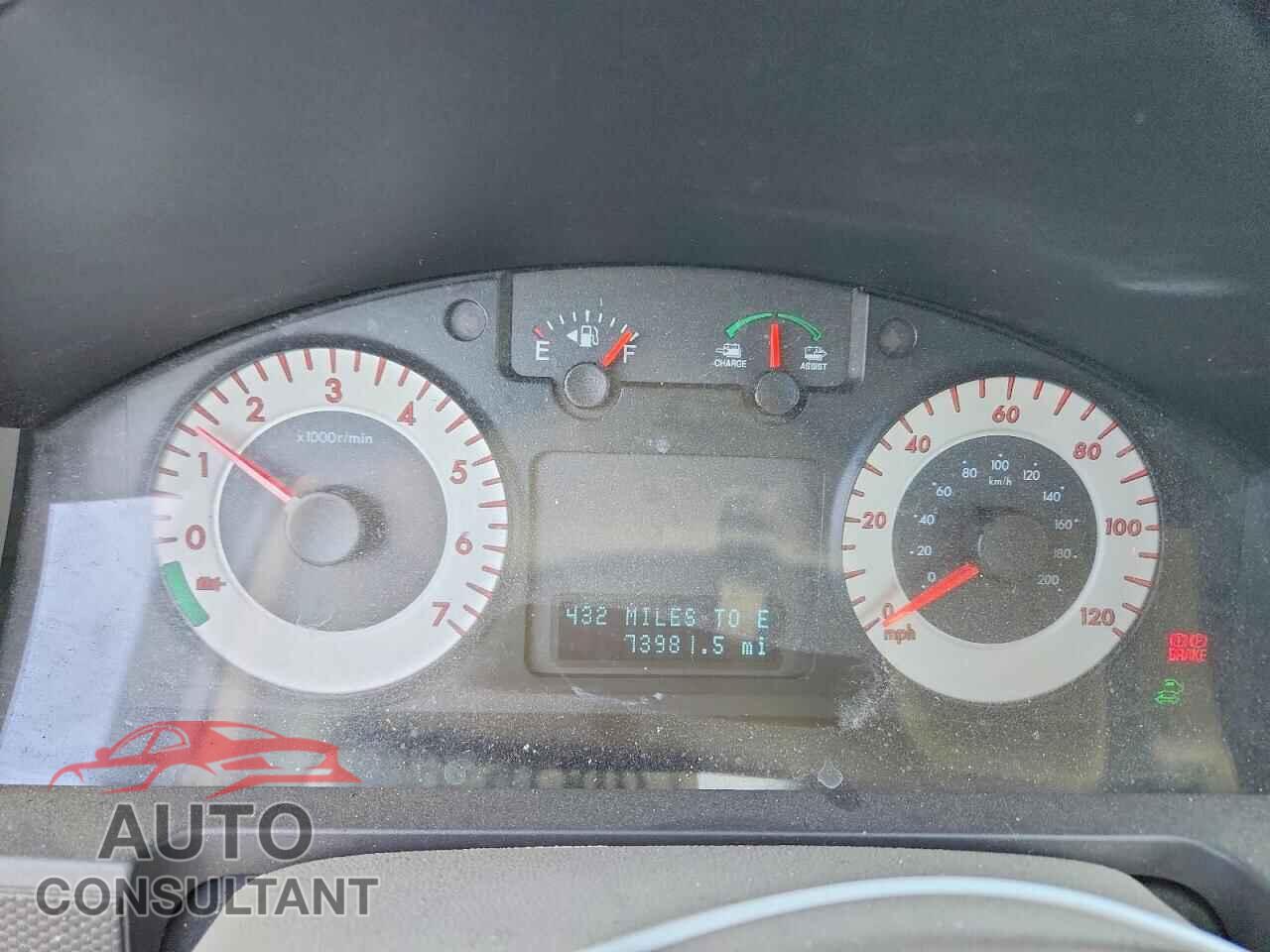 MAZDA TRIBUTE 2009 - 4F2CZ49359KM05585
