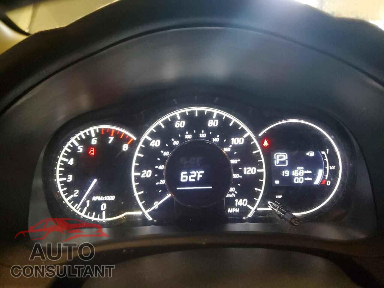NISSAN VERSA NOTE 2017 - 3N1CE2CP1HL360043