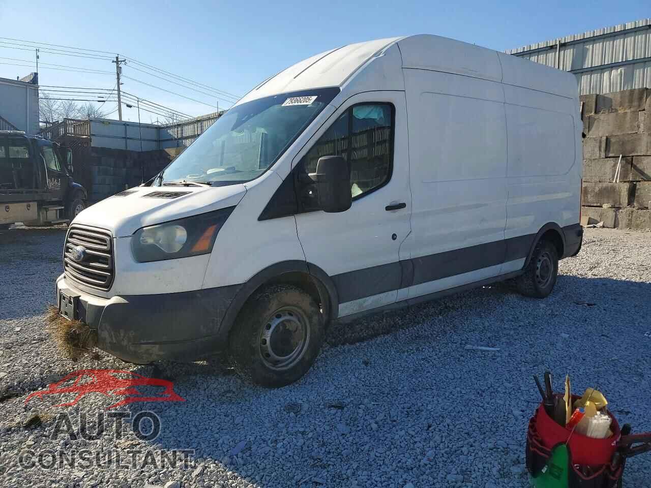 FORD TRANSIT 2017 - 1FTYR2XM9HKB03107