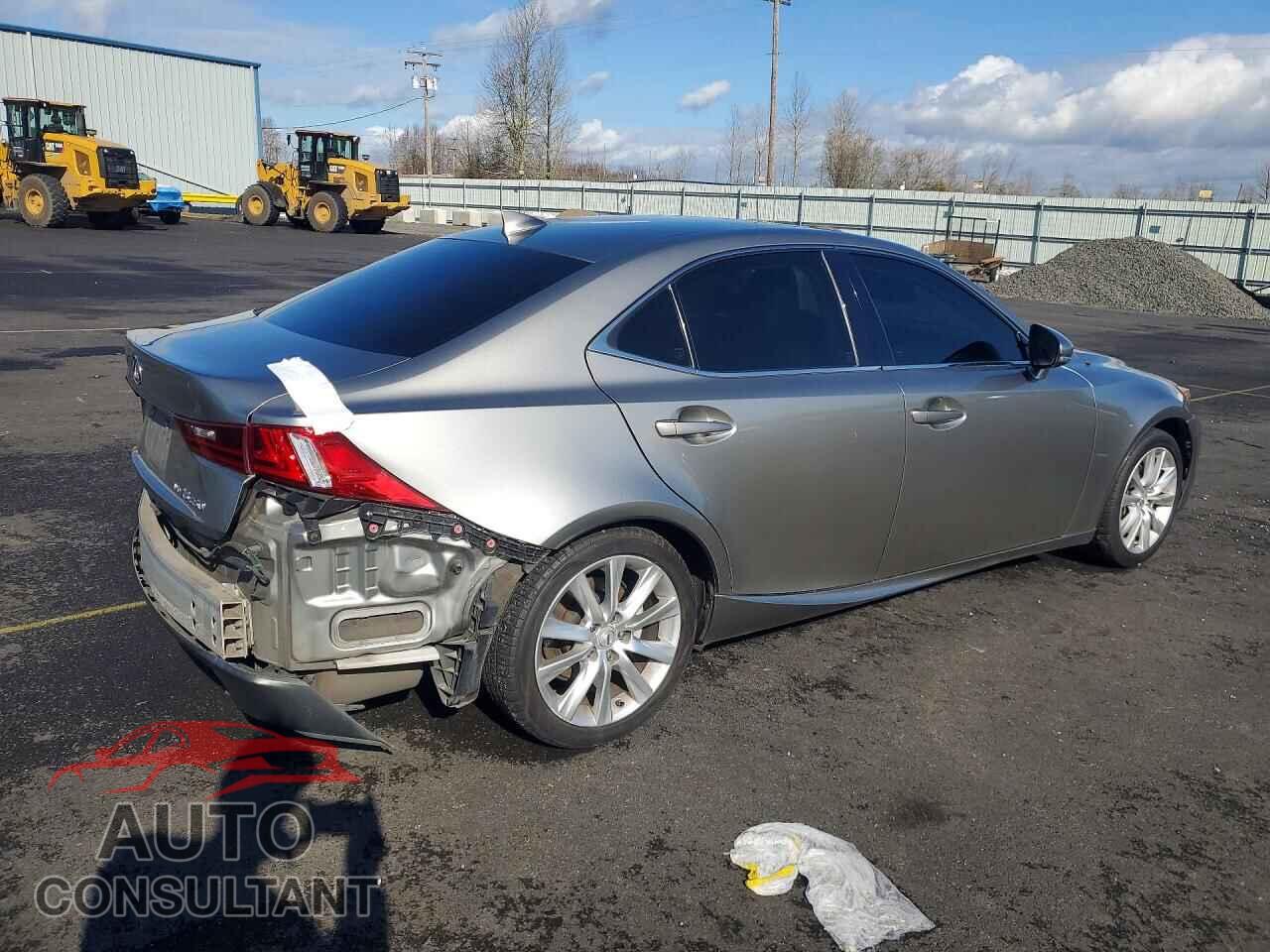 LEXUS IS 2014 - JTHCF1D24E5003912