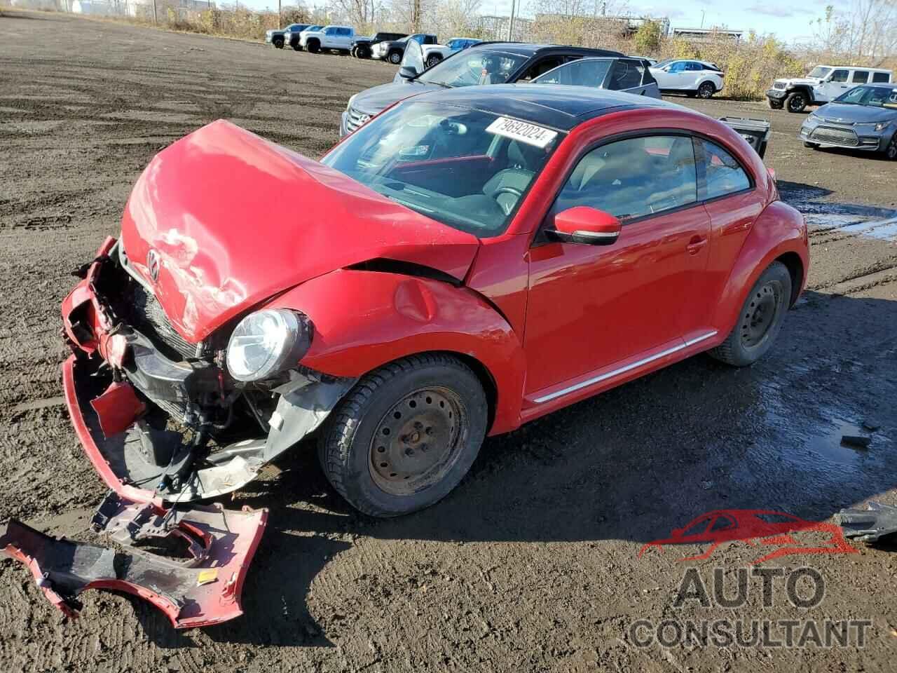 VOLKSWAGEN BEETLE 2013 - 3VWJX7AT8DM670705