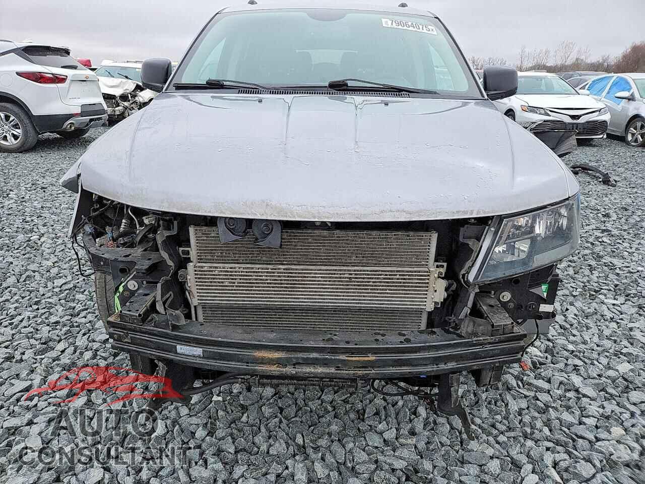 DODGE JOURNEY 2017 - 3C4PDDEG5HT596477