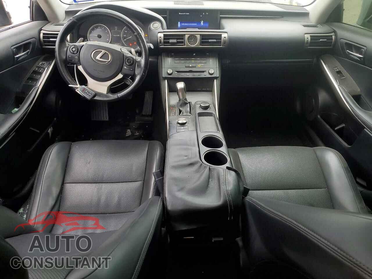 LEXUS IS 2016 - JTHBA1D26G5009871