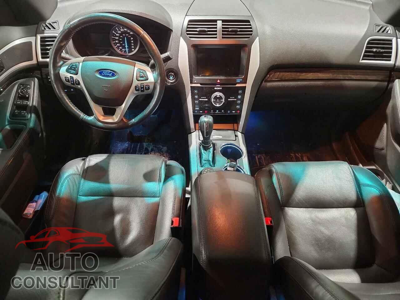 FORD EXPLORER 2015 - 1FM5K8F84FGA71905