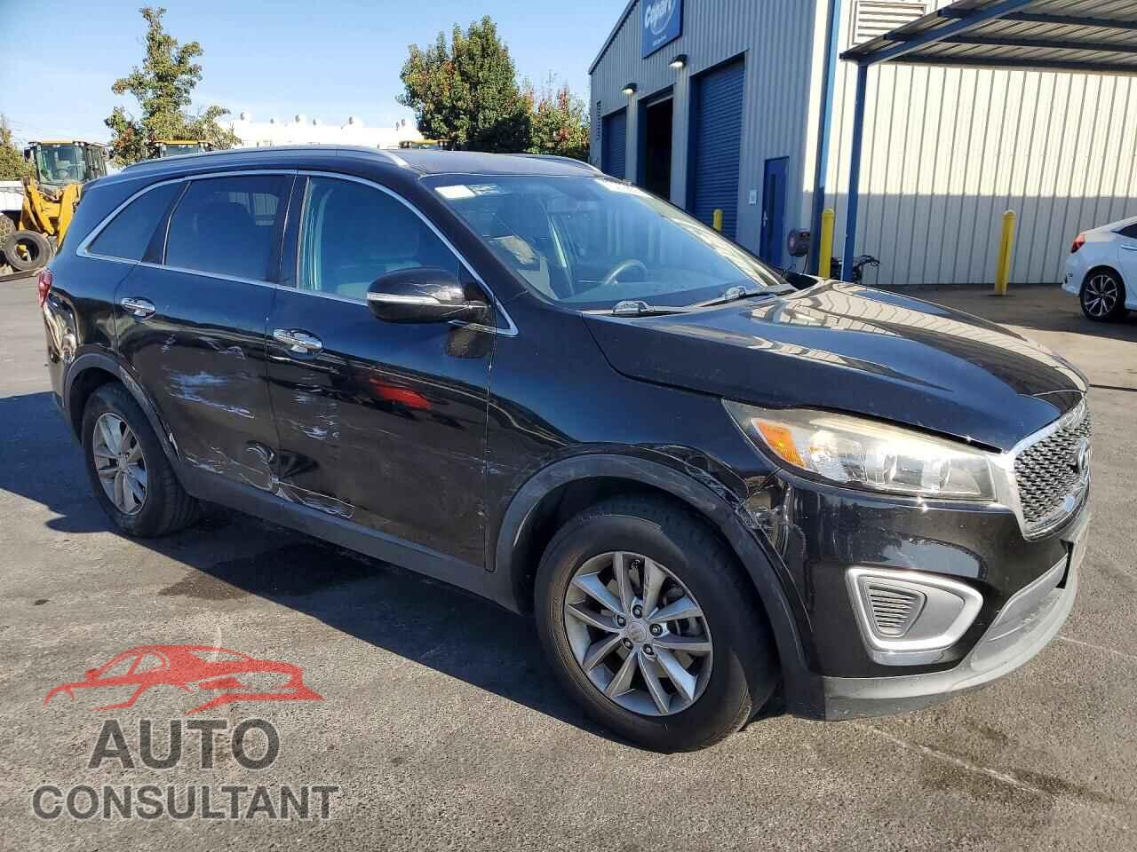KIA SORENTO 2017 - 5XYPG4A52HG217941