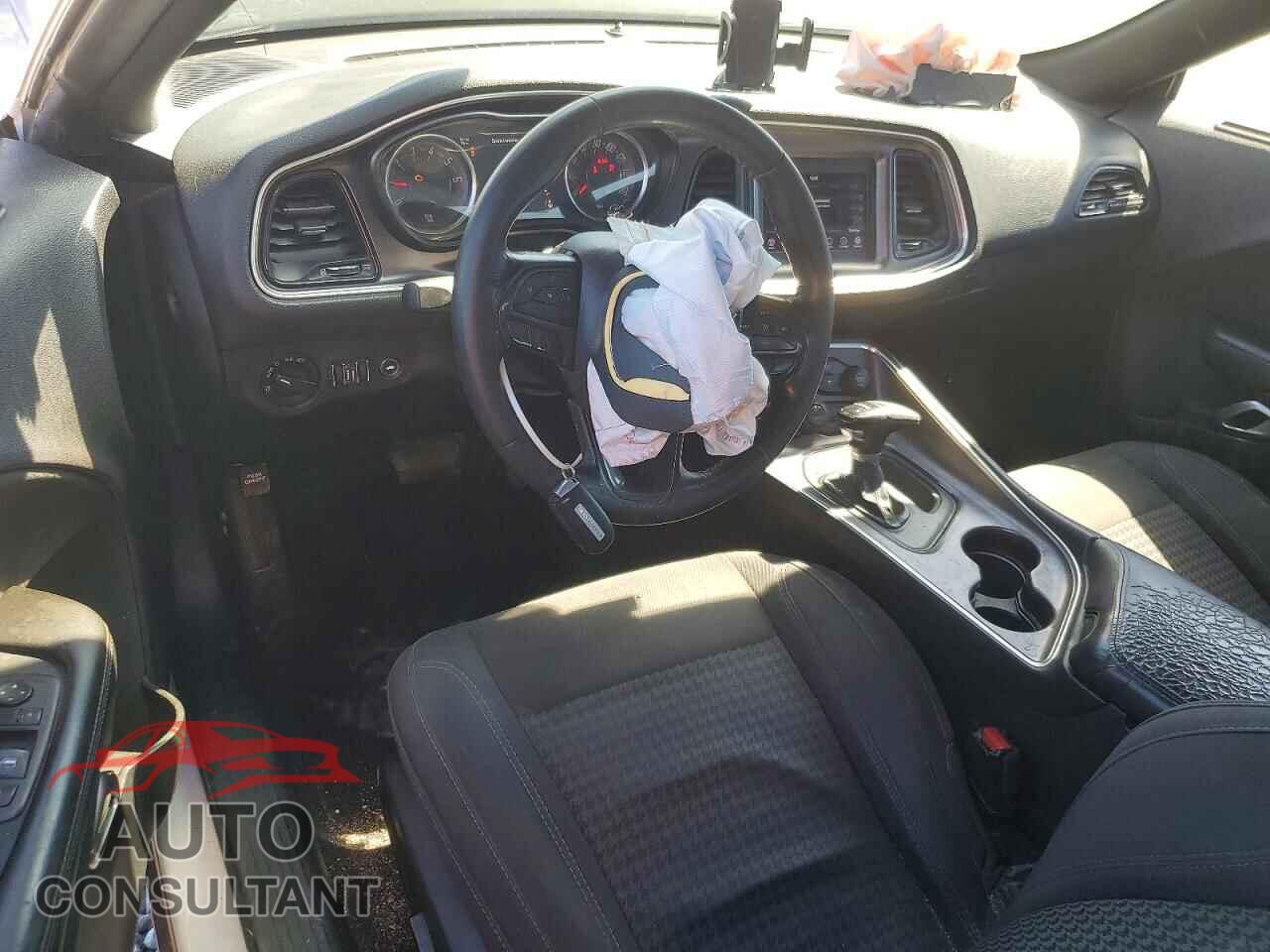 DODGE CHALLENGER 2018 - 2C3CDZAG5JH172012