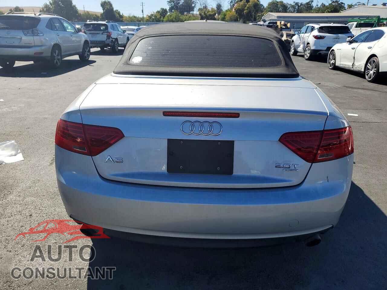 AUDI A5 2014 - WAUCFAFH0EN001610