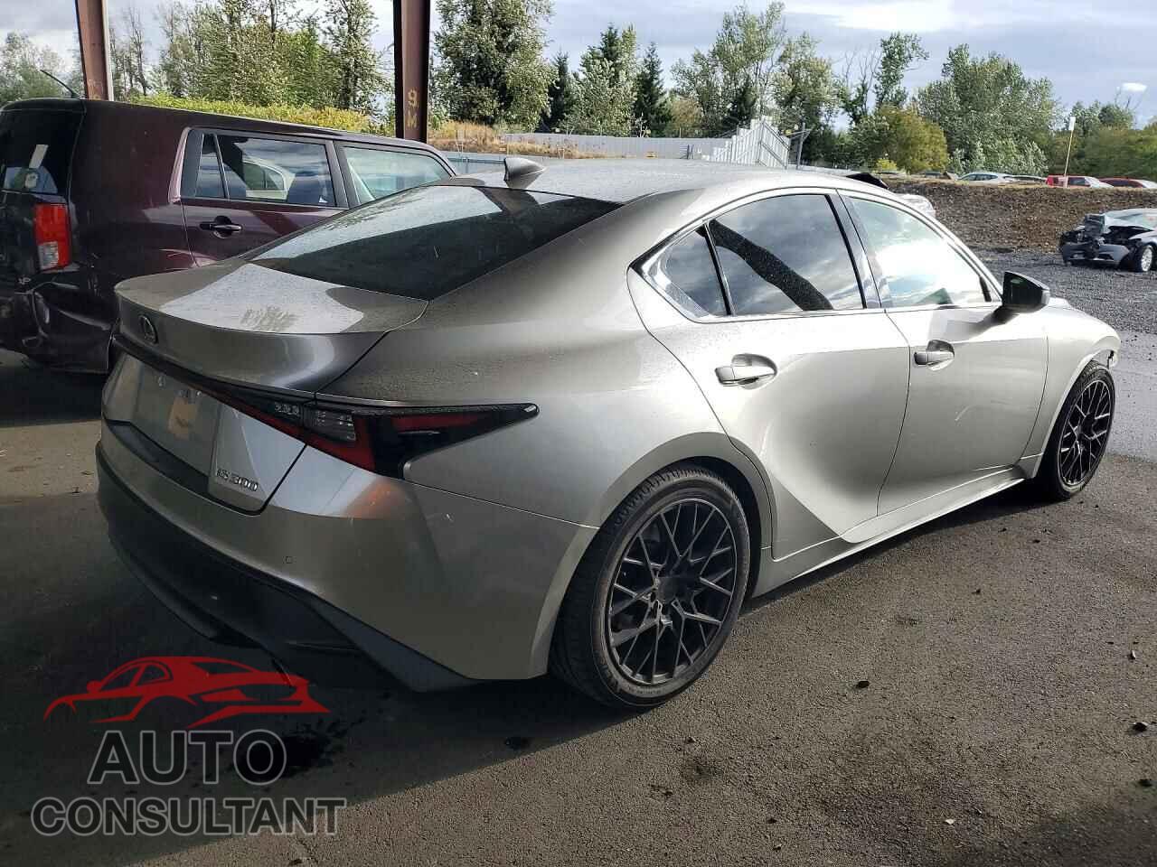 LEXUS IS 2021 - JTHCA1D22M5114228
