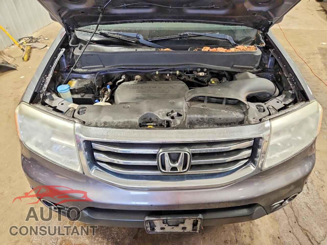 HONDA PILOT 2015 - 5FNYF4H99FB033956