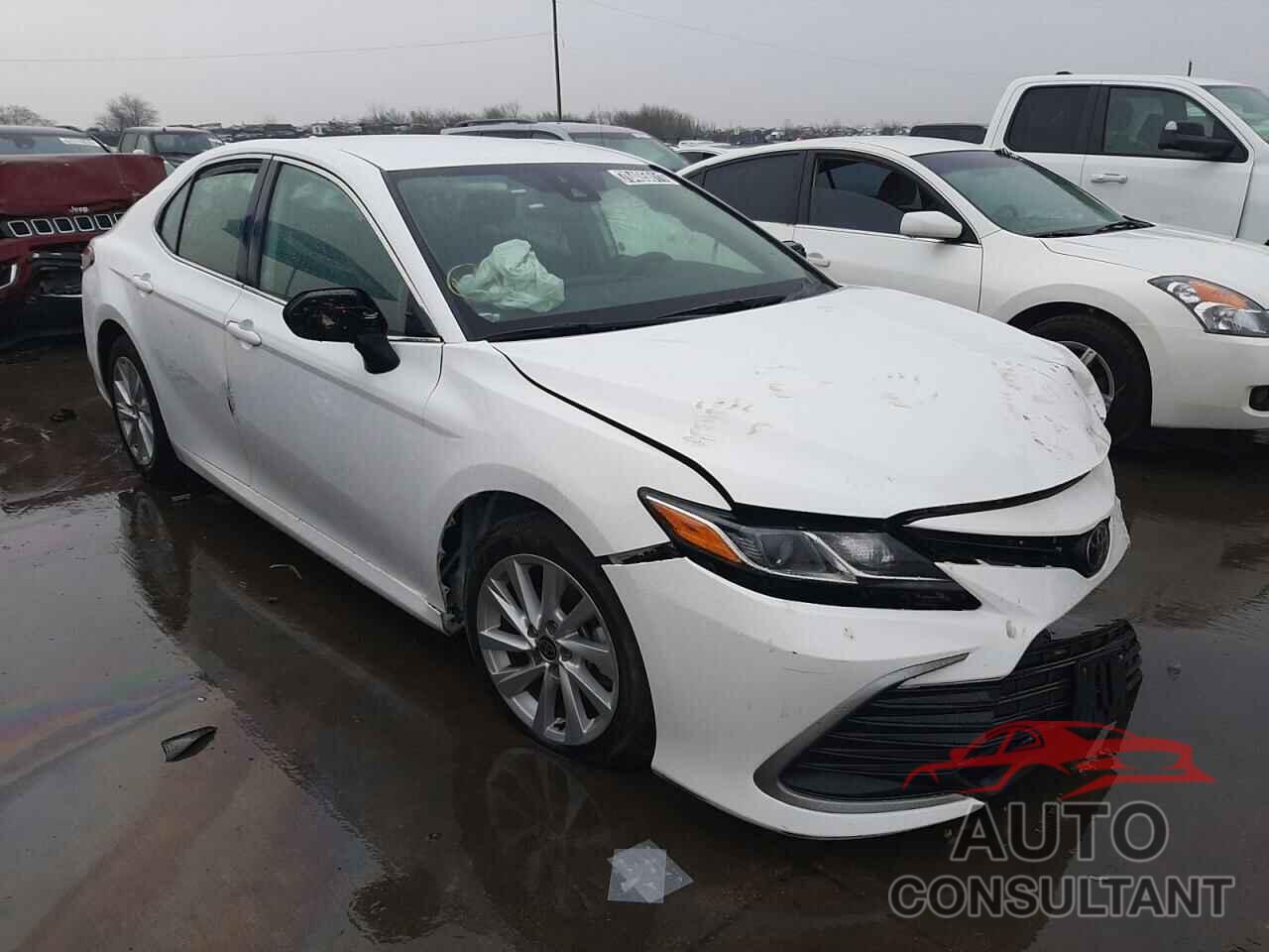 TOYOTA CAMRY 2021 - 4T1C11AK7MU585783