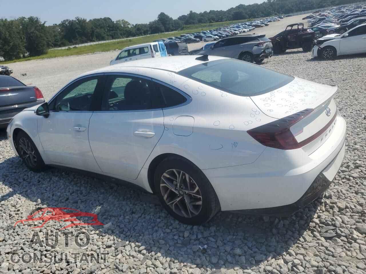 HYUNDAI SONATA 2023 - KMHL64JA2PA292311