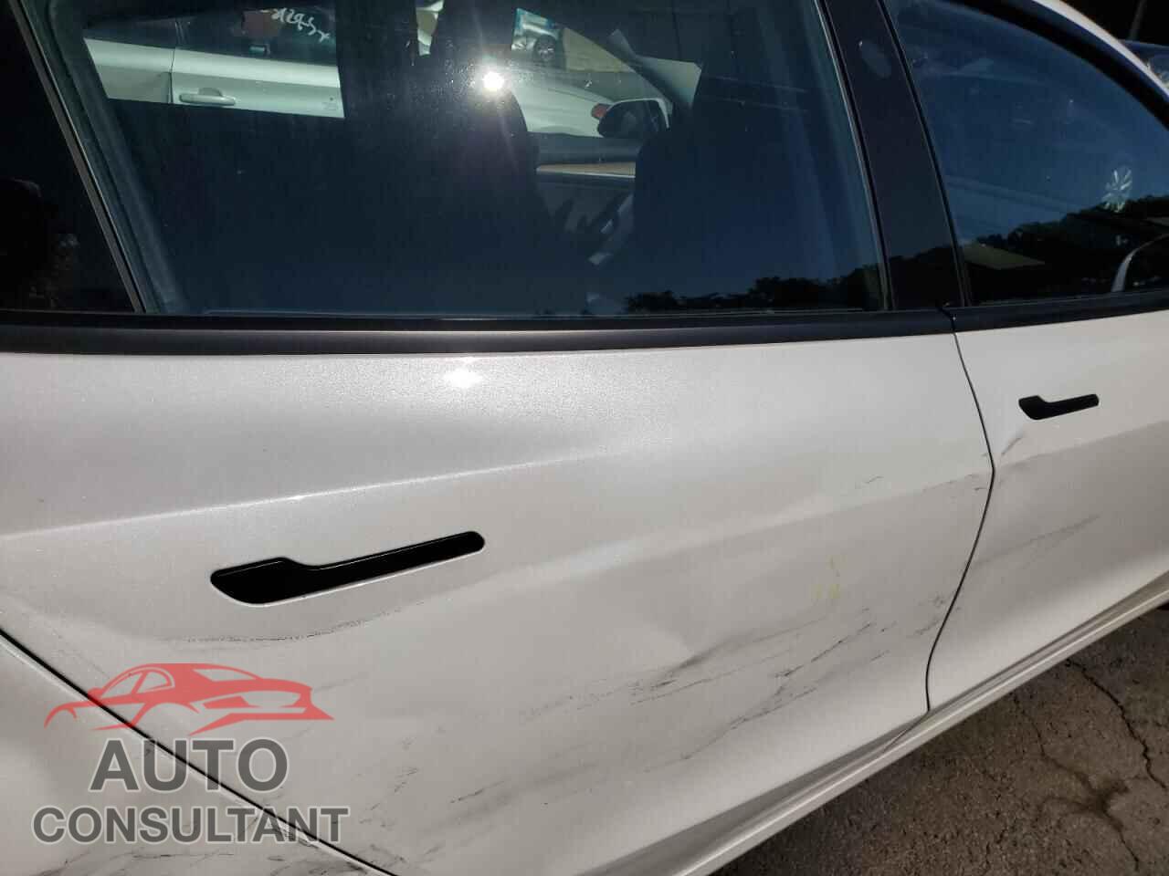 TESLA MODEL 3 2023 - 5YJ3E1EA4PF404095