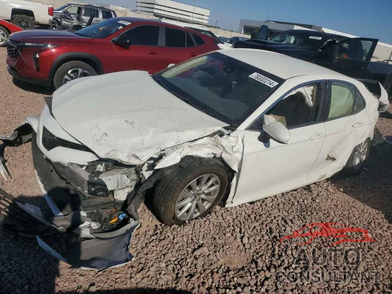 TOYOTA CAMRY 2018 - JTNB11HK5J3021973