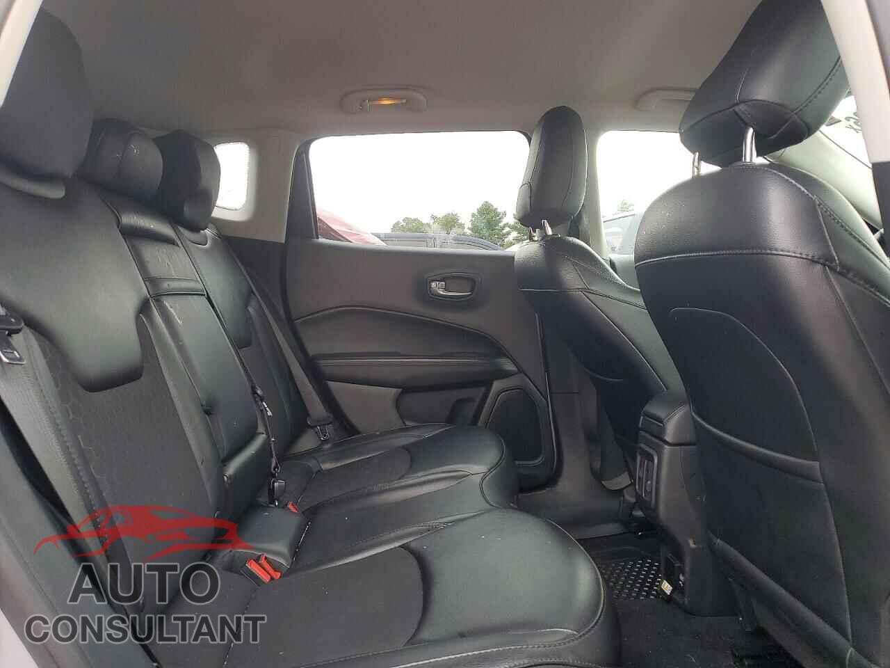 JEEP COMPASS 2019 - 3C4NJDBB9KT593064