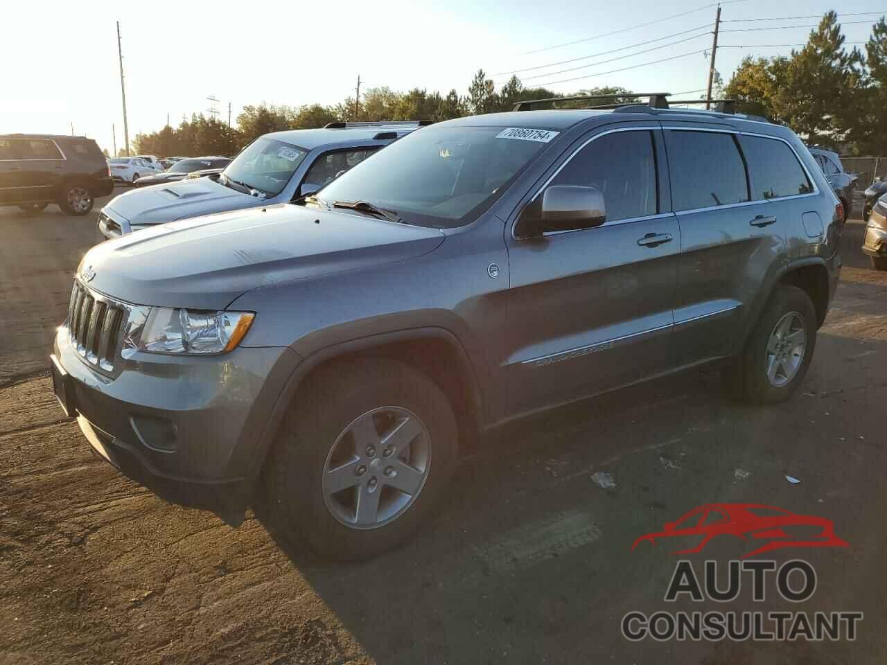 JEEP GRAND CHER 2011 - 1J4RR4GT5BC649650