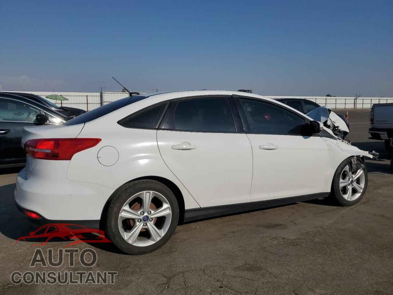 FORD FOCUS 2016 - 1FADP3F25GL384136