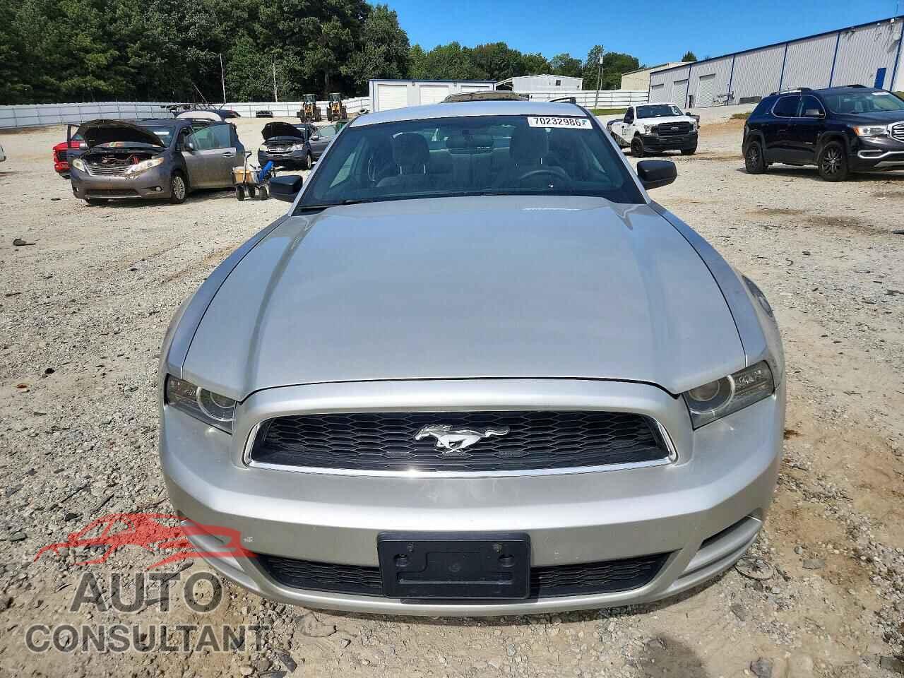 FORD MUSTANG 2014 - 1ZVBP8AM3E5296434