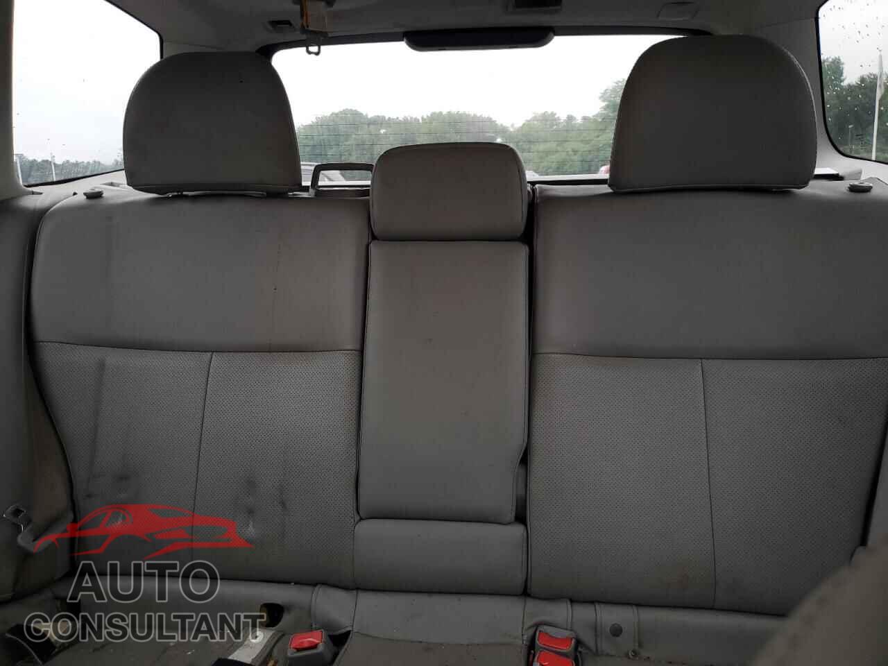 SUBARU FORESTER 2013 - JF2SHAEC9DH437420