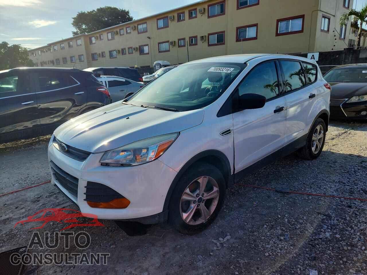 FORD ESCAPE 2014 - 1FMCU0F77EUE47832