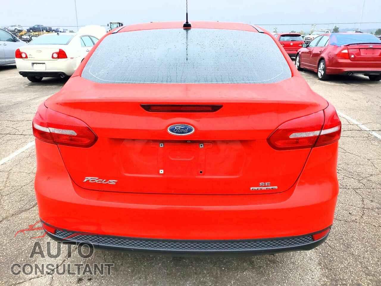 FORD FOCUS 2016 - 1FADP3F27GL336136
