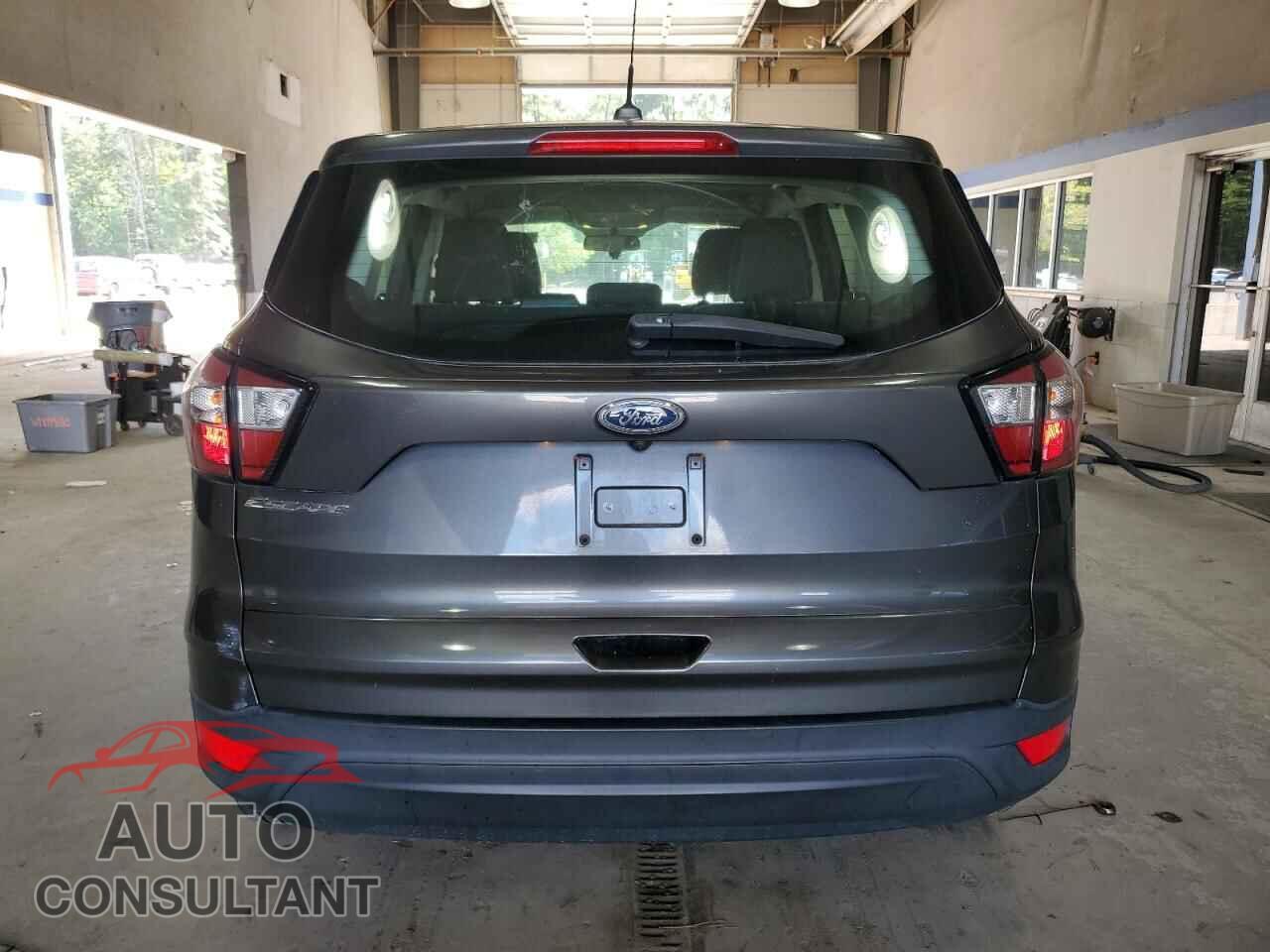 FORD ESCAPE 2017 - 1FMCU0F75HUD86503