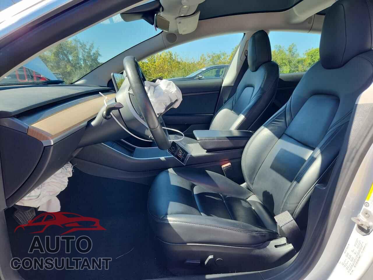 TESLA MODEL 3 2020 - 5YJ3E1EA3LF504277