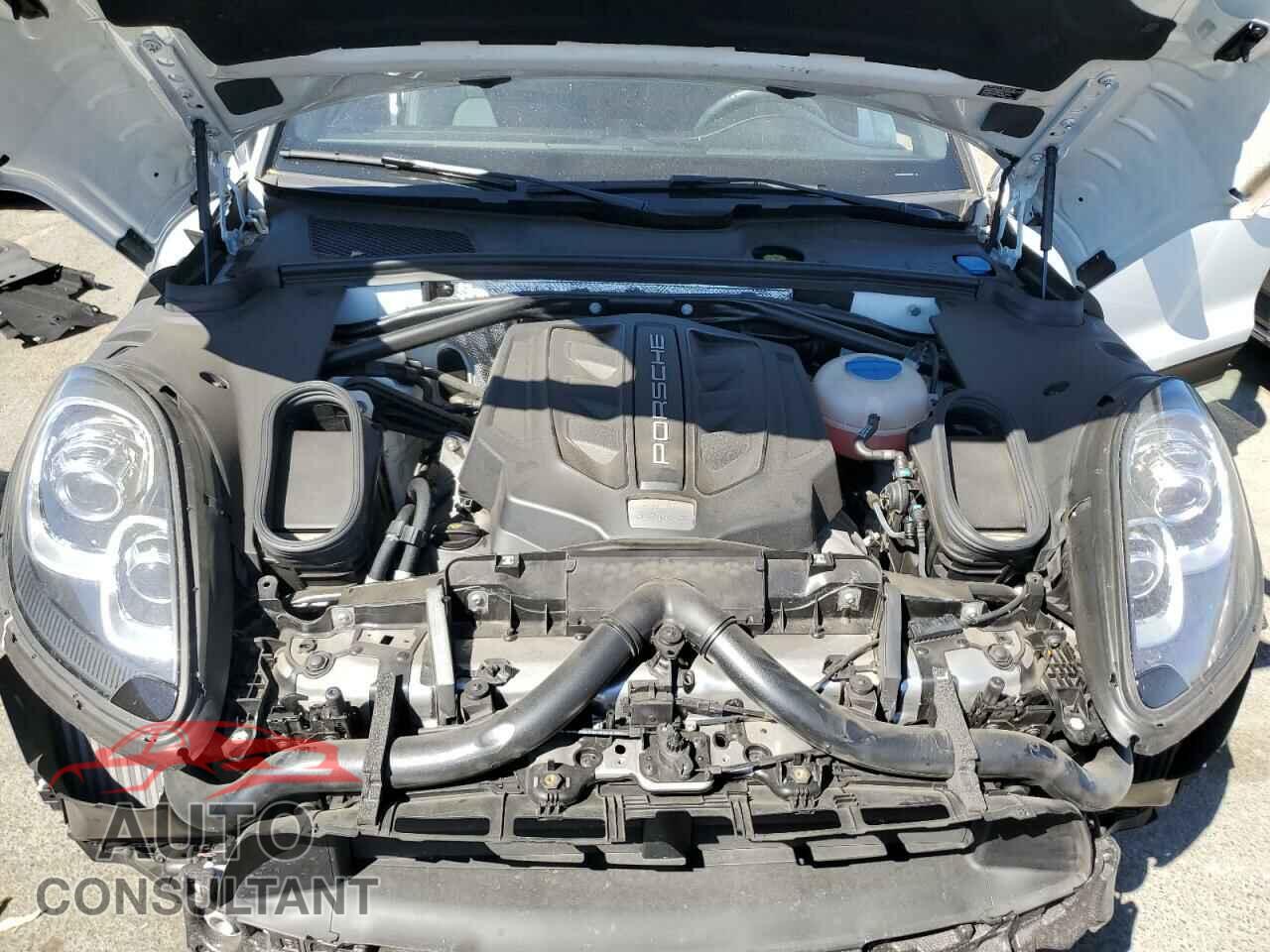 PORSCHE MACAN 2016 - WP1AB2A55GLB45627
