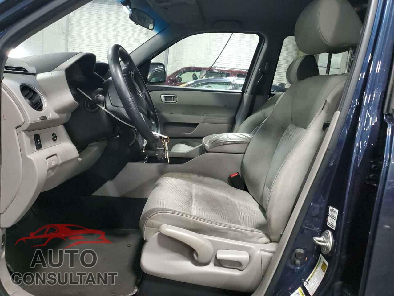 HONDA PILOT 2012 - 5FNYF4H27CB080000