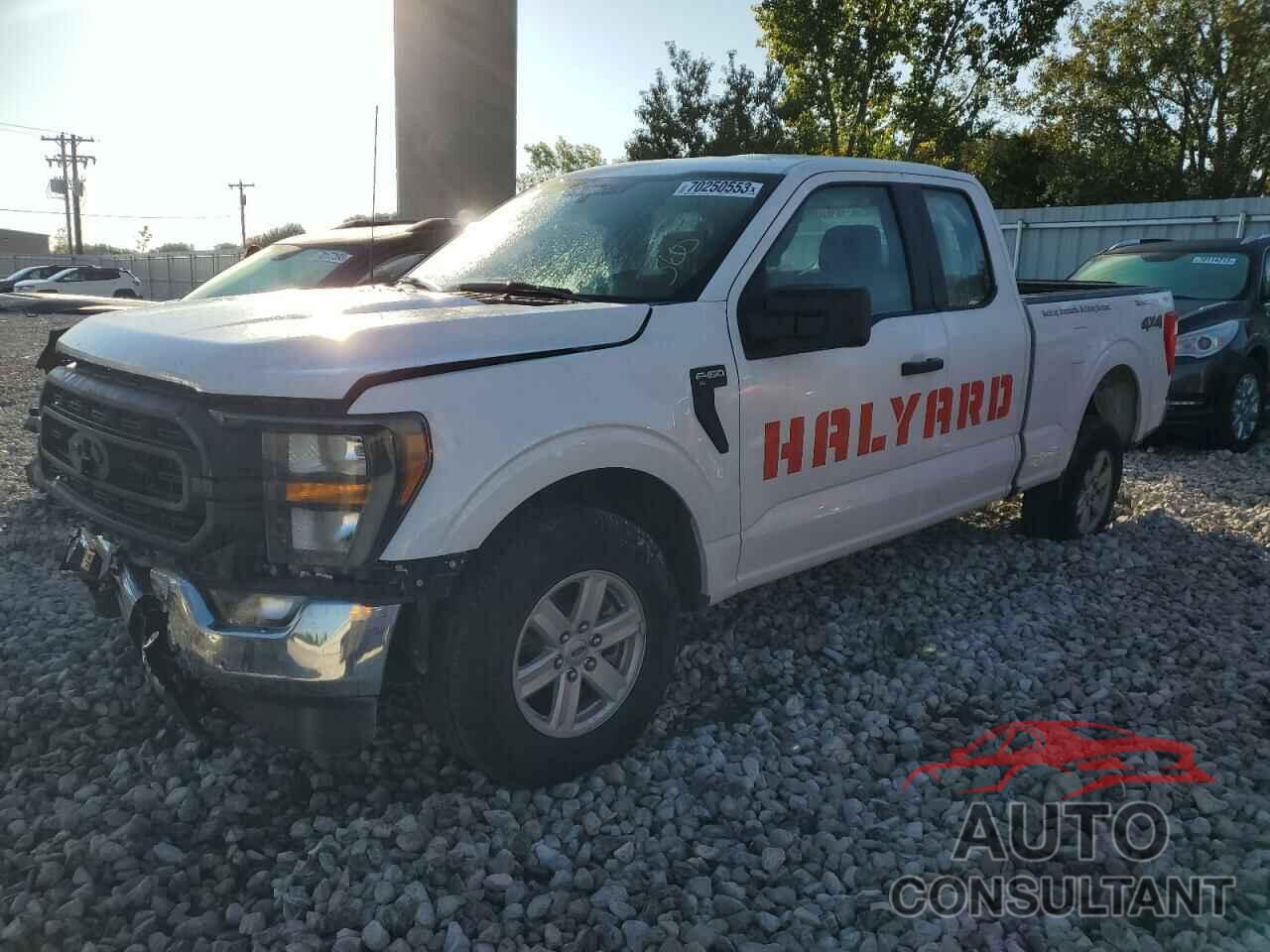 FORD F-150 2023 - 1FTFX1E80PKD72415