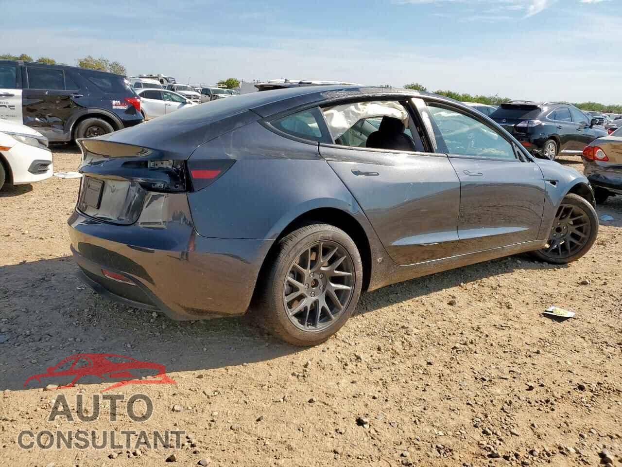 TESLA MODEL 3 2024 - 5YJ3E1EA6RF758865