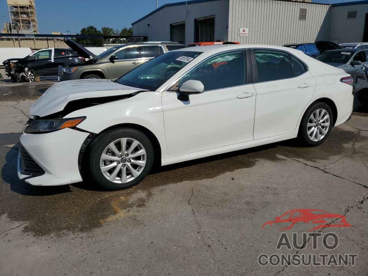 TOYOTA CAMRY 2019 - 4T1B11HKXKU853031