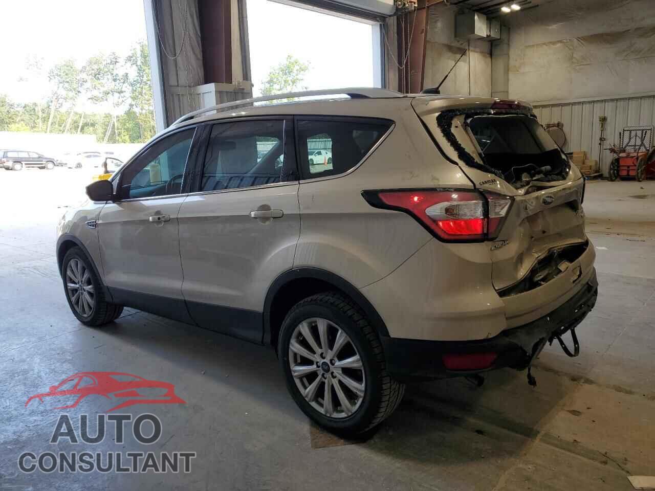 FORD ESCAPE 2017 - 1FMCU0JD7HUE05131