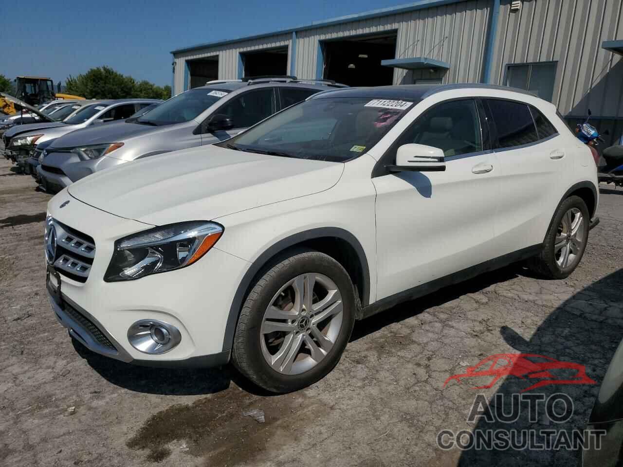 MERCEDES-BENZ GLA-CLASS 2018 - WDCTG4GB0JJ483907