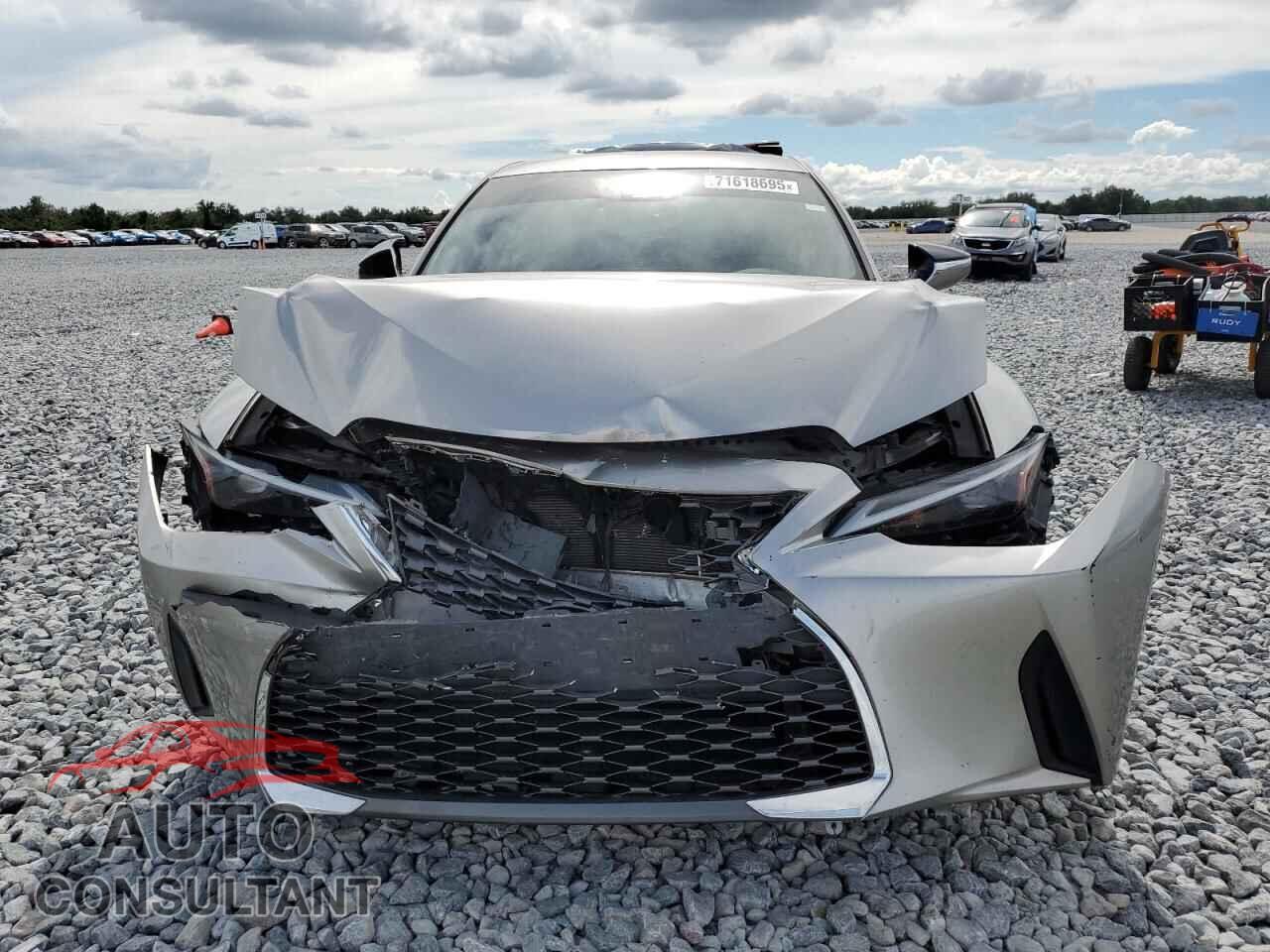 LEXUS IS 2021 - JTHAA1D20M5116602